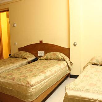 Hotel Highway Inn (Complimentary Wi-Fi), Mumbai 4